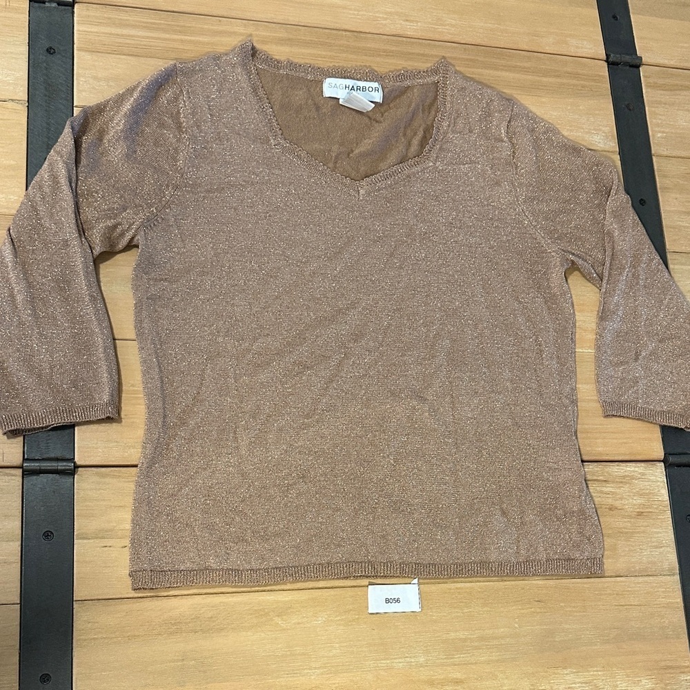 Sag Harbor Sweater V neck Sparkle PM 3/4 sleeves Tan